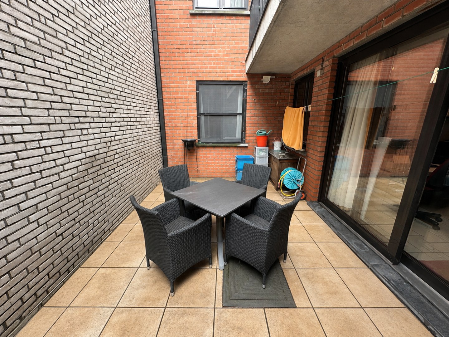 Gelijkvloers appartement met 2 slpk en terras, Torhout 