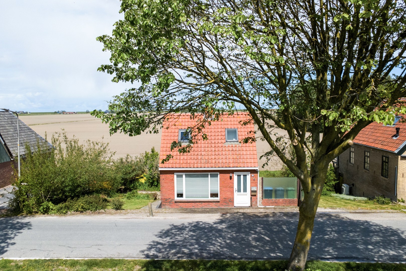 Dijkwoning te koop in St.-Annaparochie