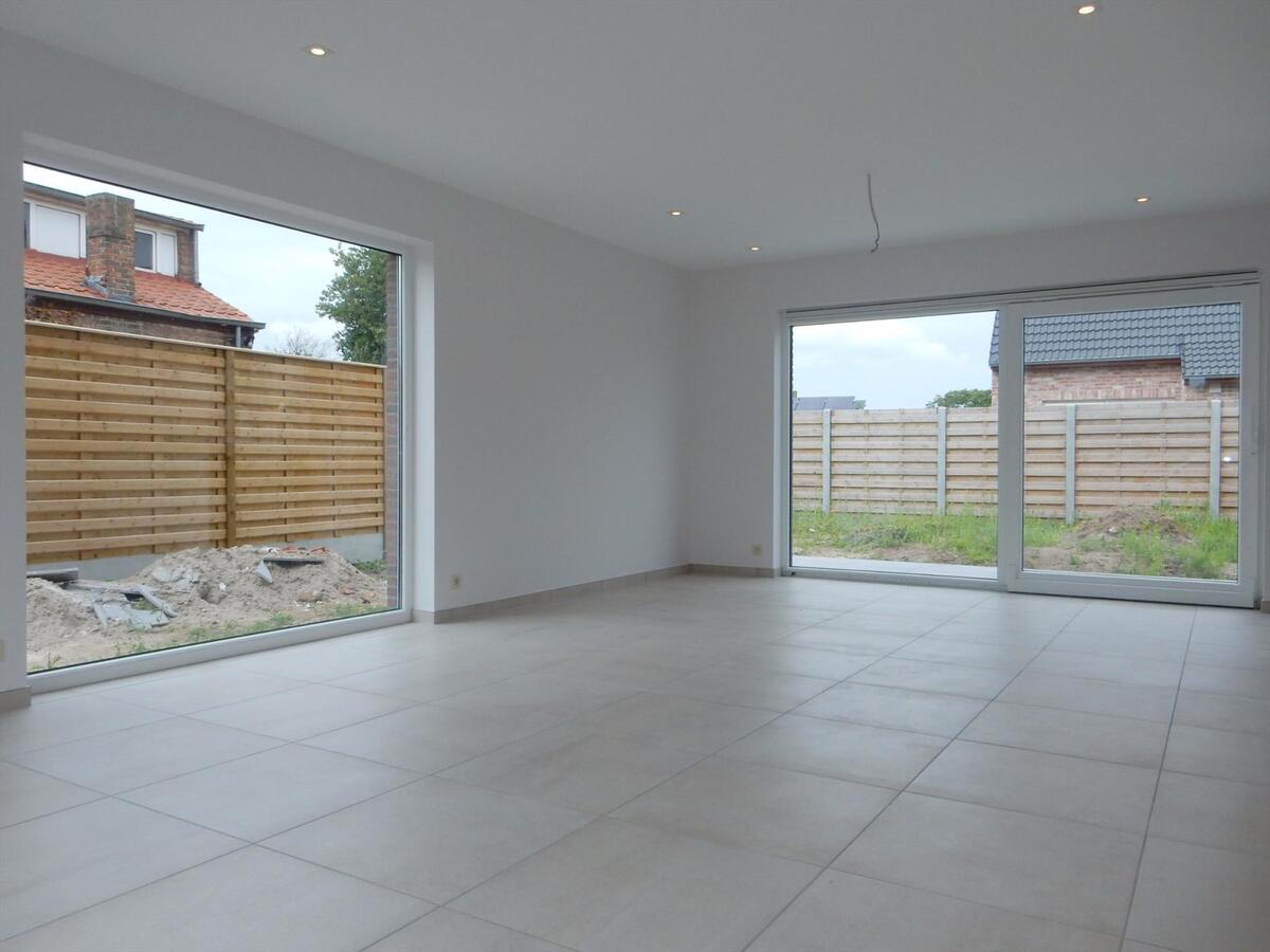 HOB nieuwbouwwoning te Oudenburg 