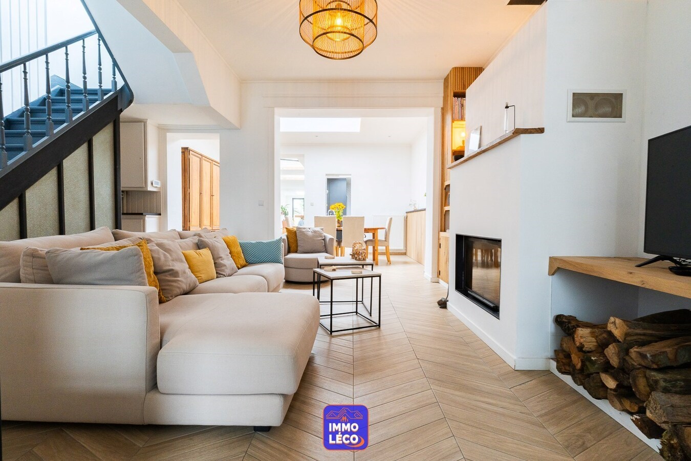 Grande maison familiale entièrement rénovée avec jardin, beaux volumes, centre-ville, COUP DE COEUR ! 