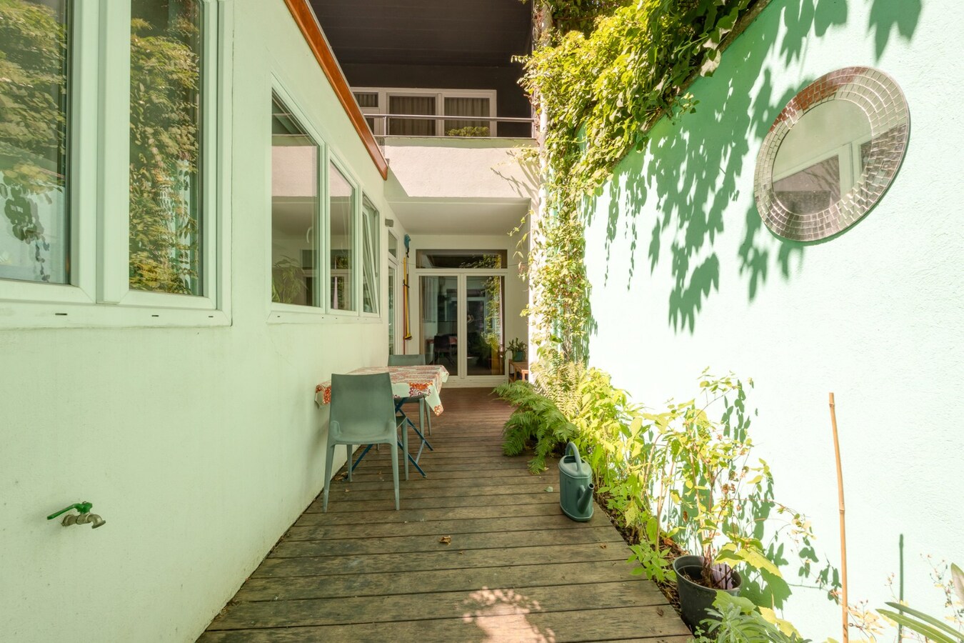 Gerenoveerd gelijkvloers appartement met stadstuin! 