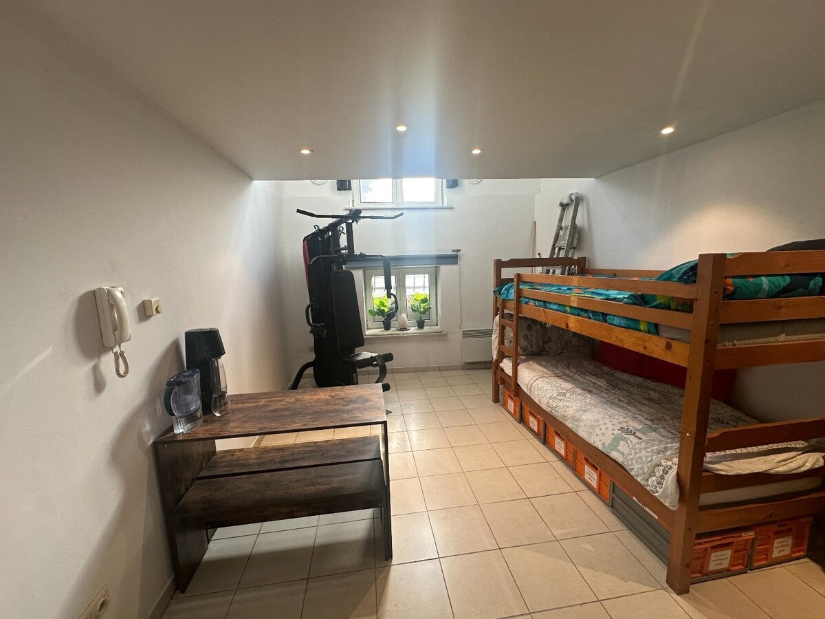 Gezellige studio in centrum Bikschote 