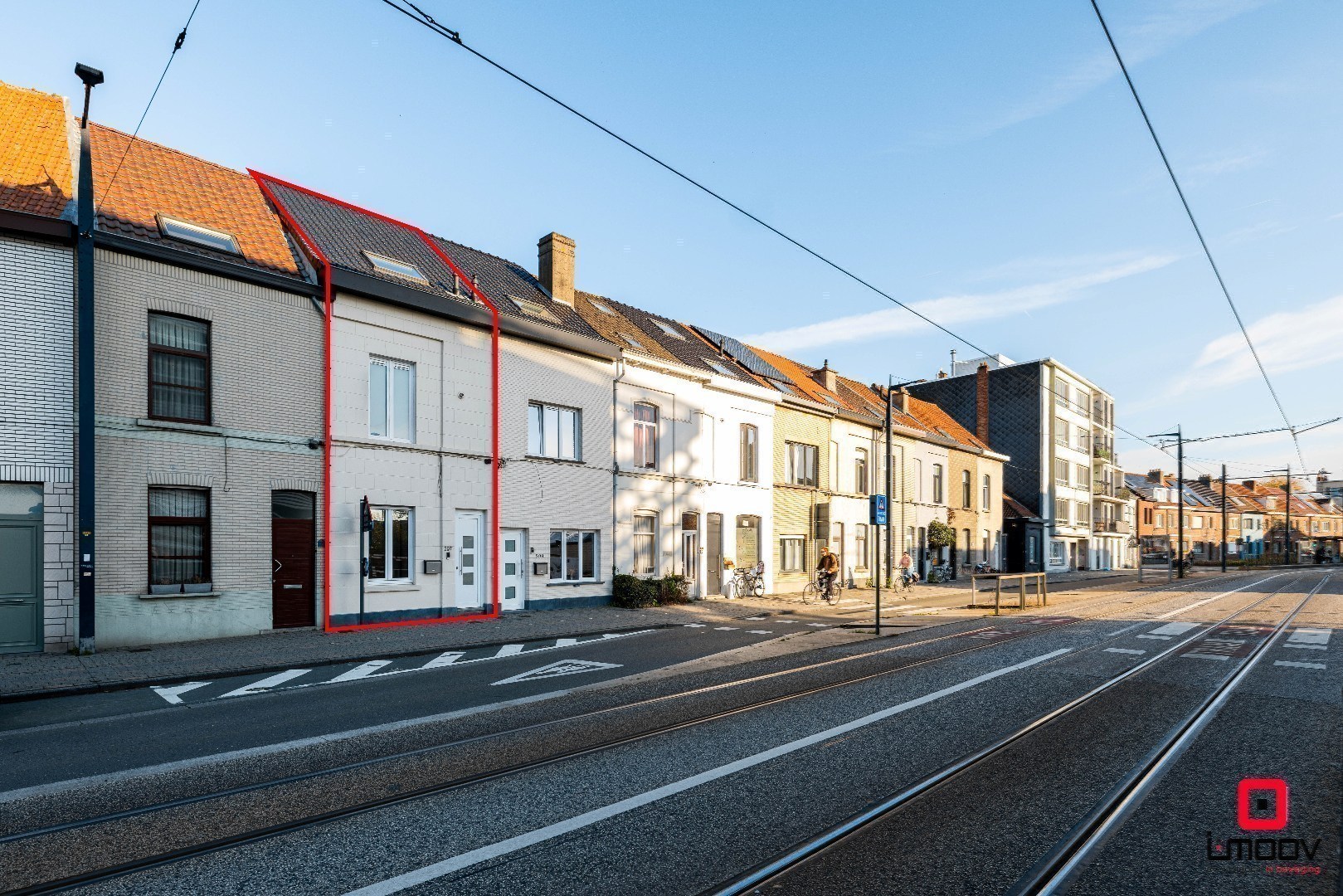 Volledig gerenoveerde stadswoning met flexibele indeling nabij Gent-Sint-Pieters 
