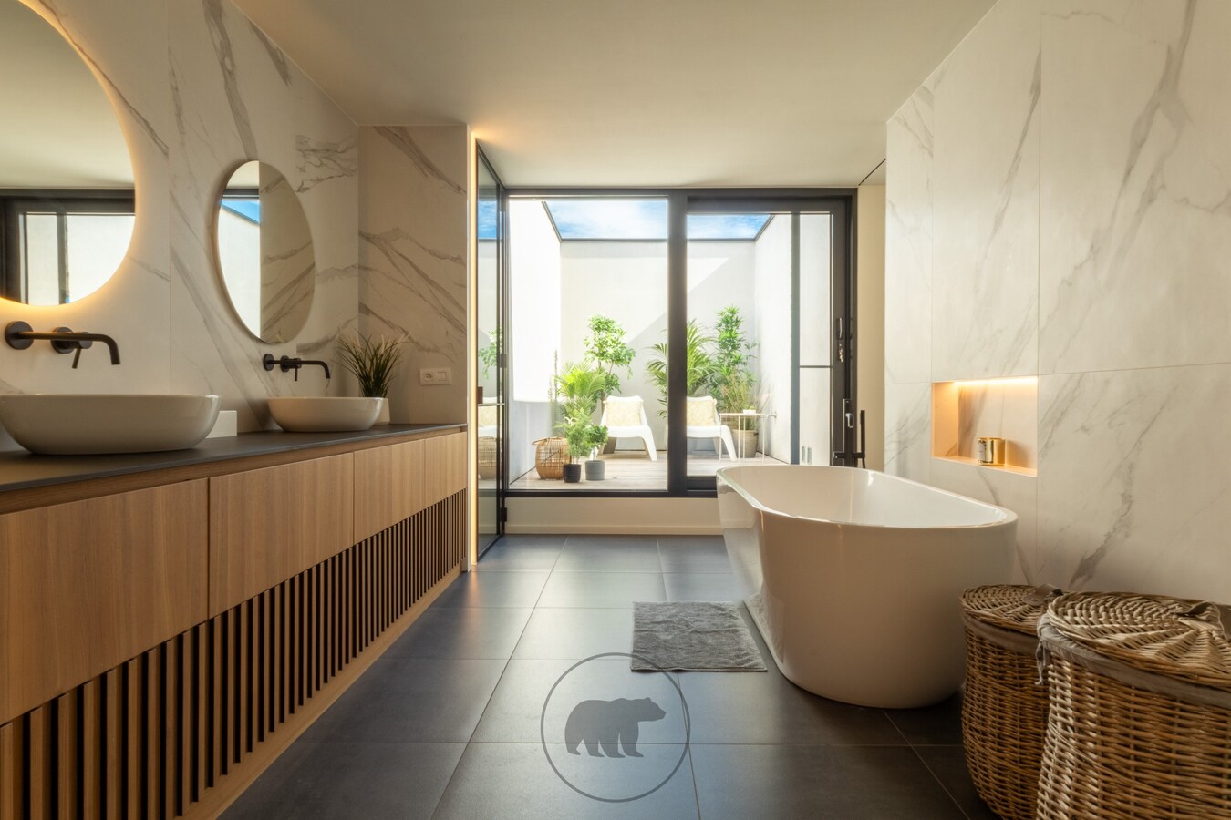 Buitengewone design villa op unieke ligging te Lochristi 