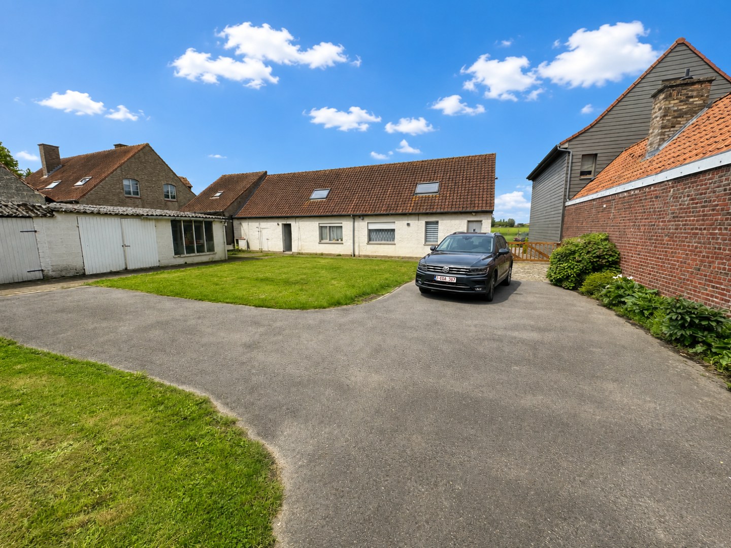 Gezellige rustig gelegen woning met 3 slpk, garage en tuin, Torhout 