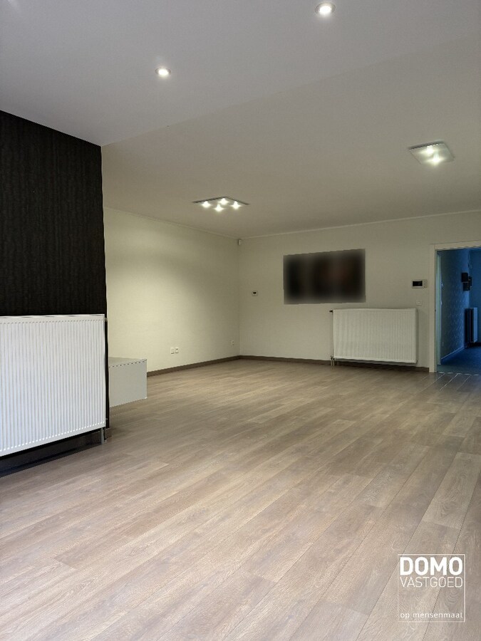 GEZELLIGE RIJWONING NABIJ HET CENTRUM VAN HASSELT 