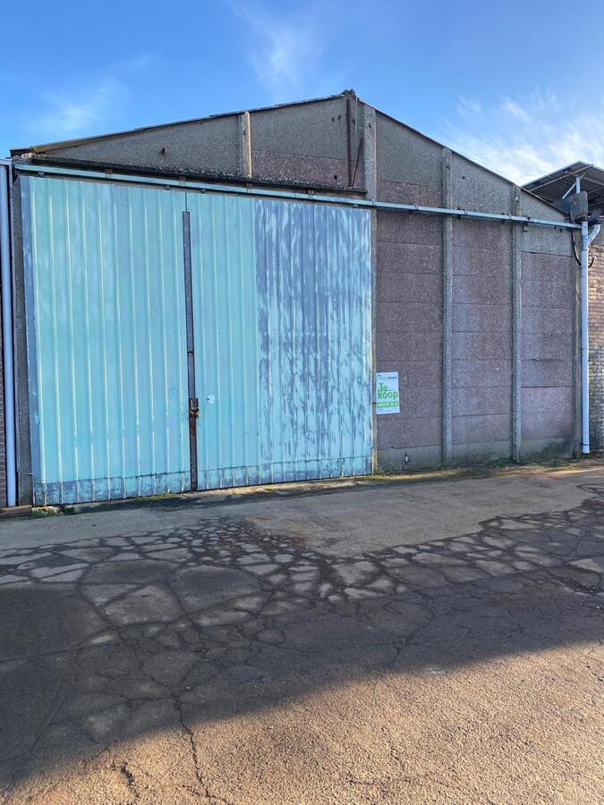 Loods bedrijfsgebouw te Werken Kortemark 