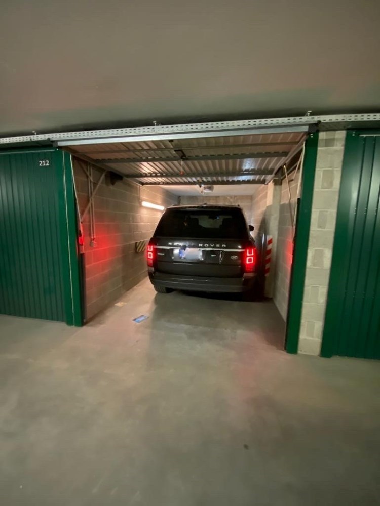 Box de garage à vendre sous la place de la Tour de Lumière au niveau -1 