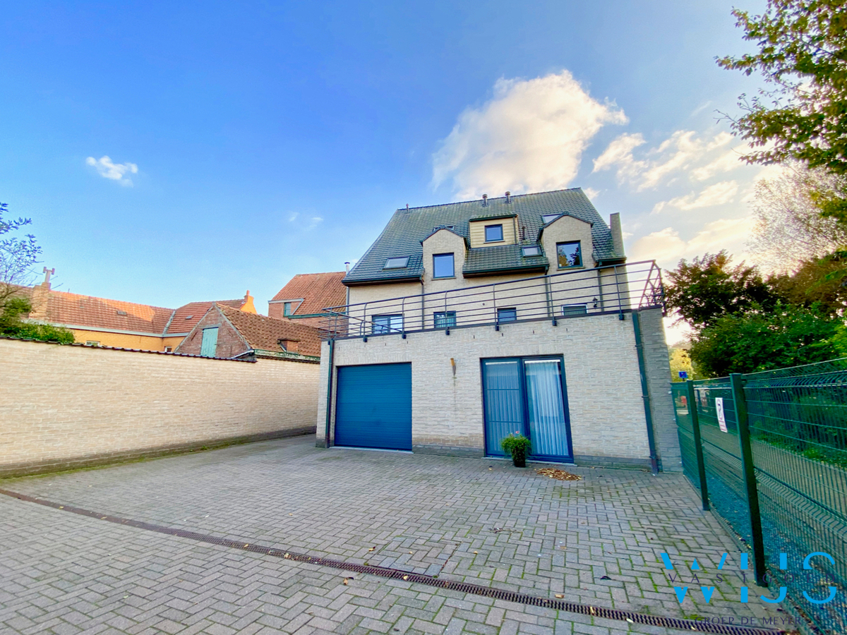 Gezellig 1 slaapkamer appartement met zonneterras &amp; garage ! 