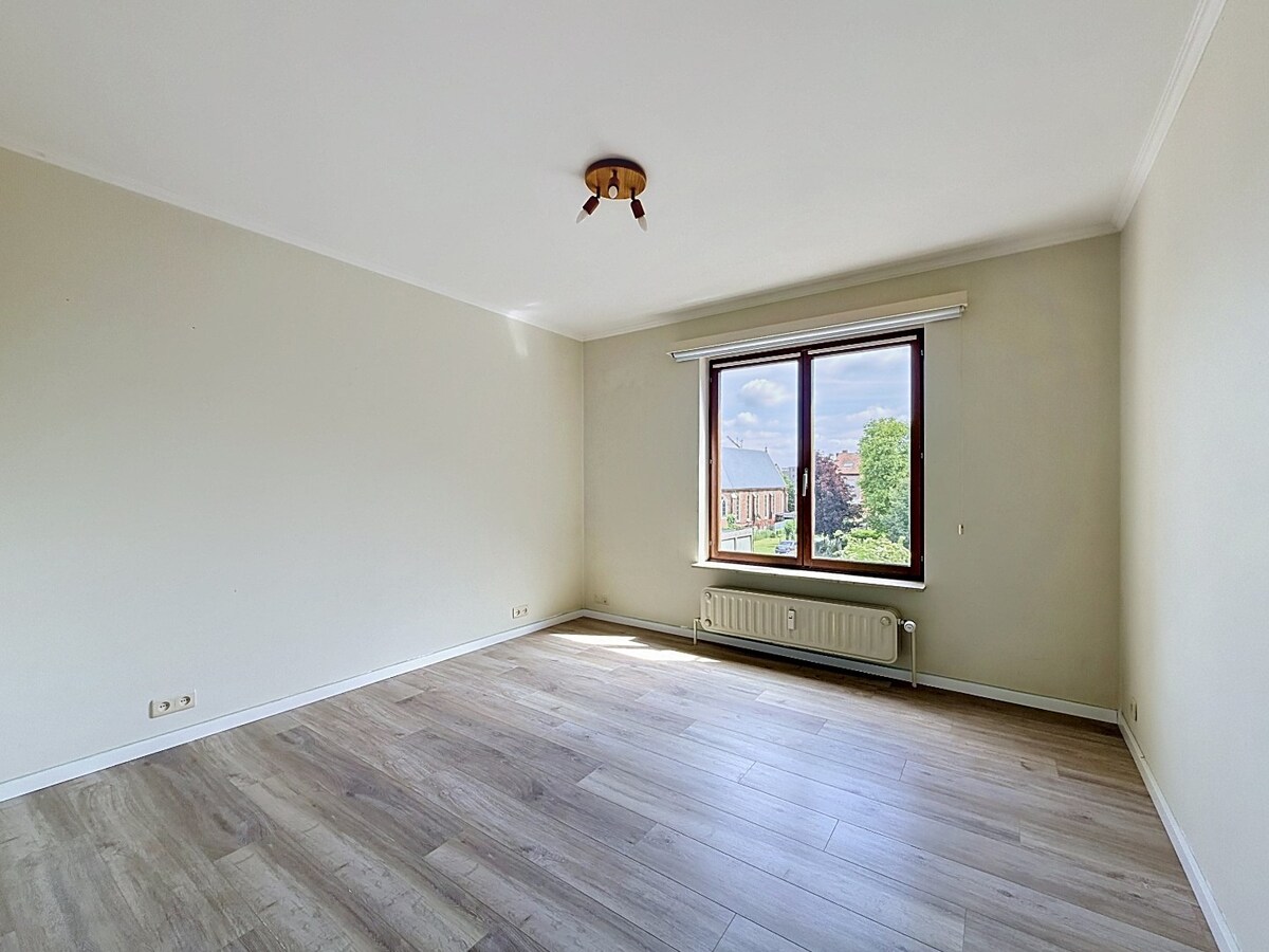 Energiezuinig tweekamerappartement met garage centrum Zottegem 