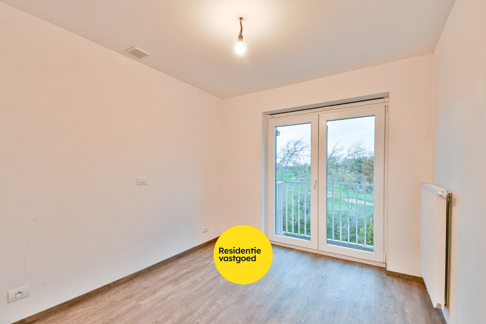 Recent duplex-appartement met standplaats 