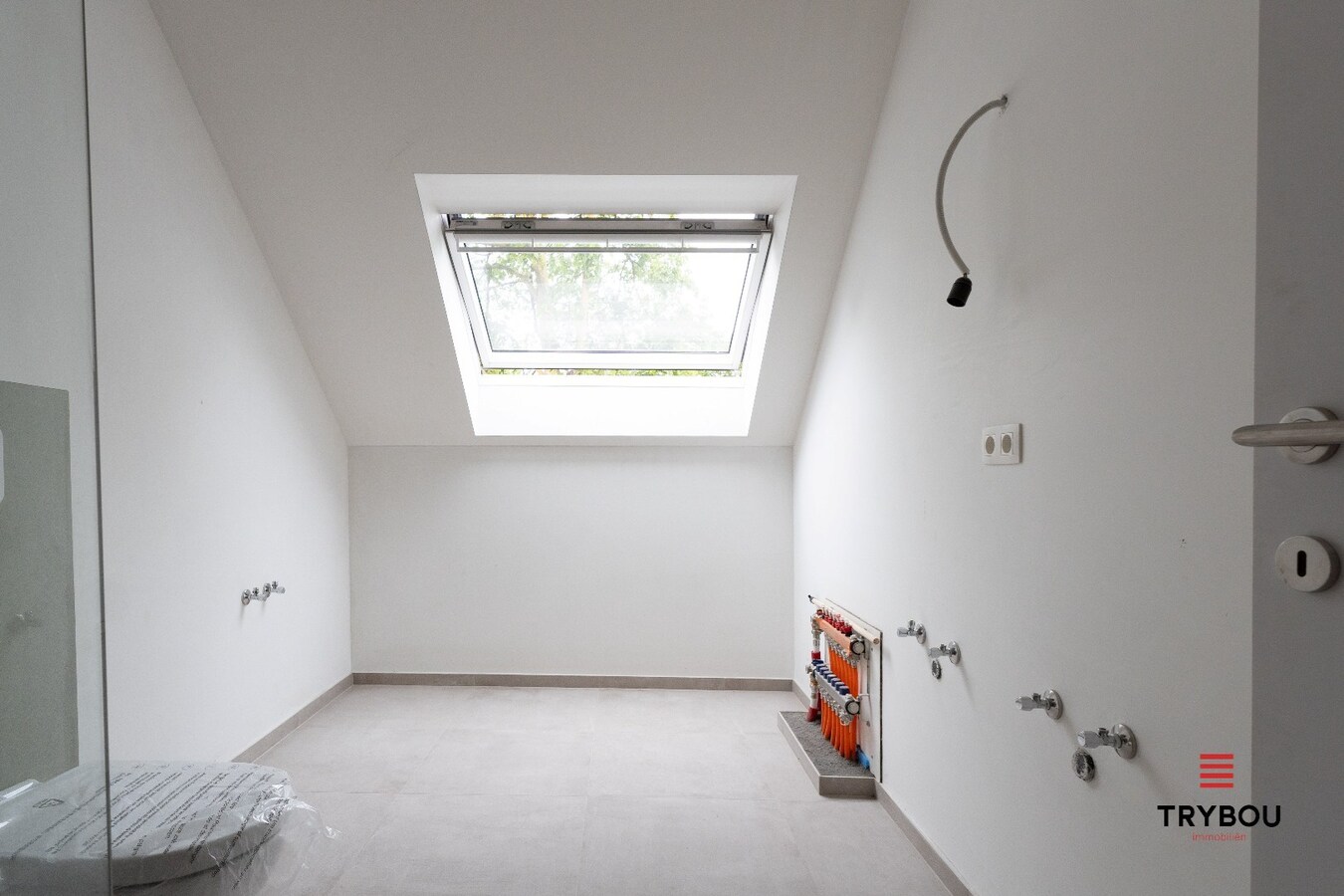 Instapklare nieuwbouwwoning in Poelkapelle! 