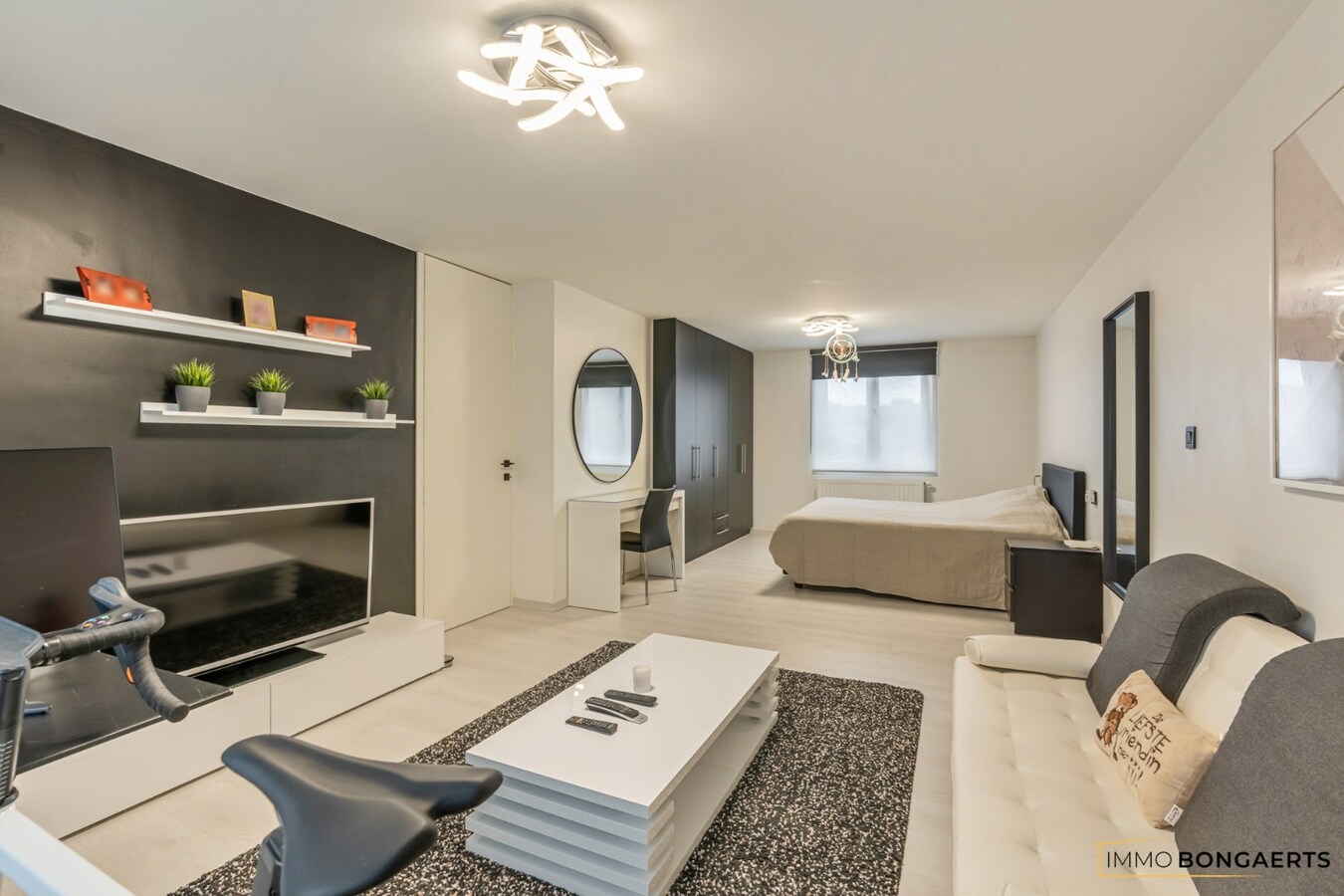 Exclusieve woning met volledig uitgeruste wellnesspraktijk nabij Hasselt 