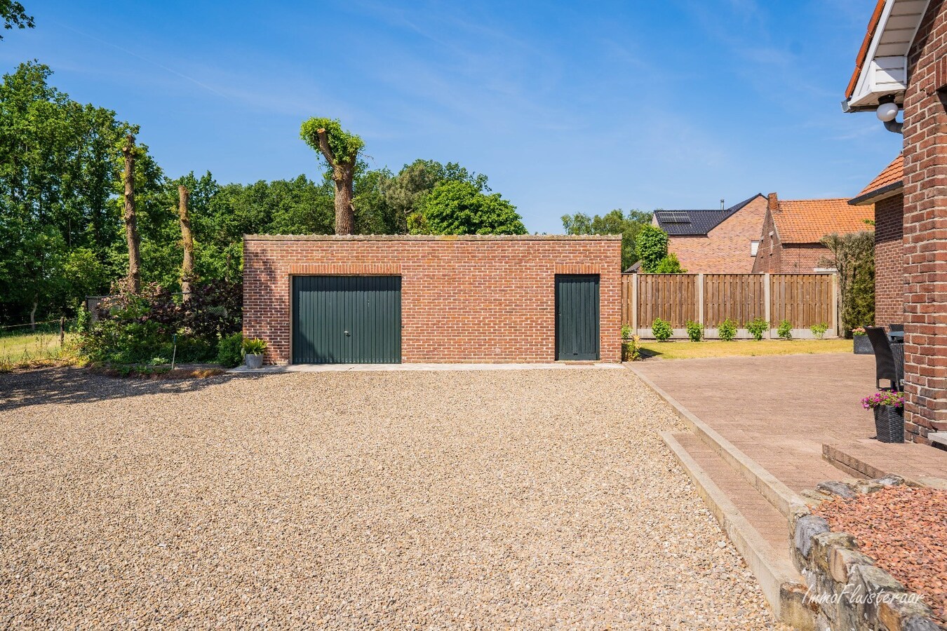 Belle maison avec écurie et terrain d'environ 1,63 ha à Opglabbeek (Oudsbergen) 
