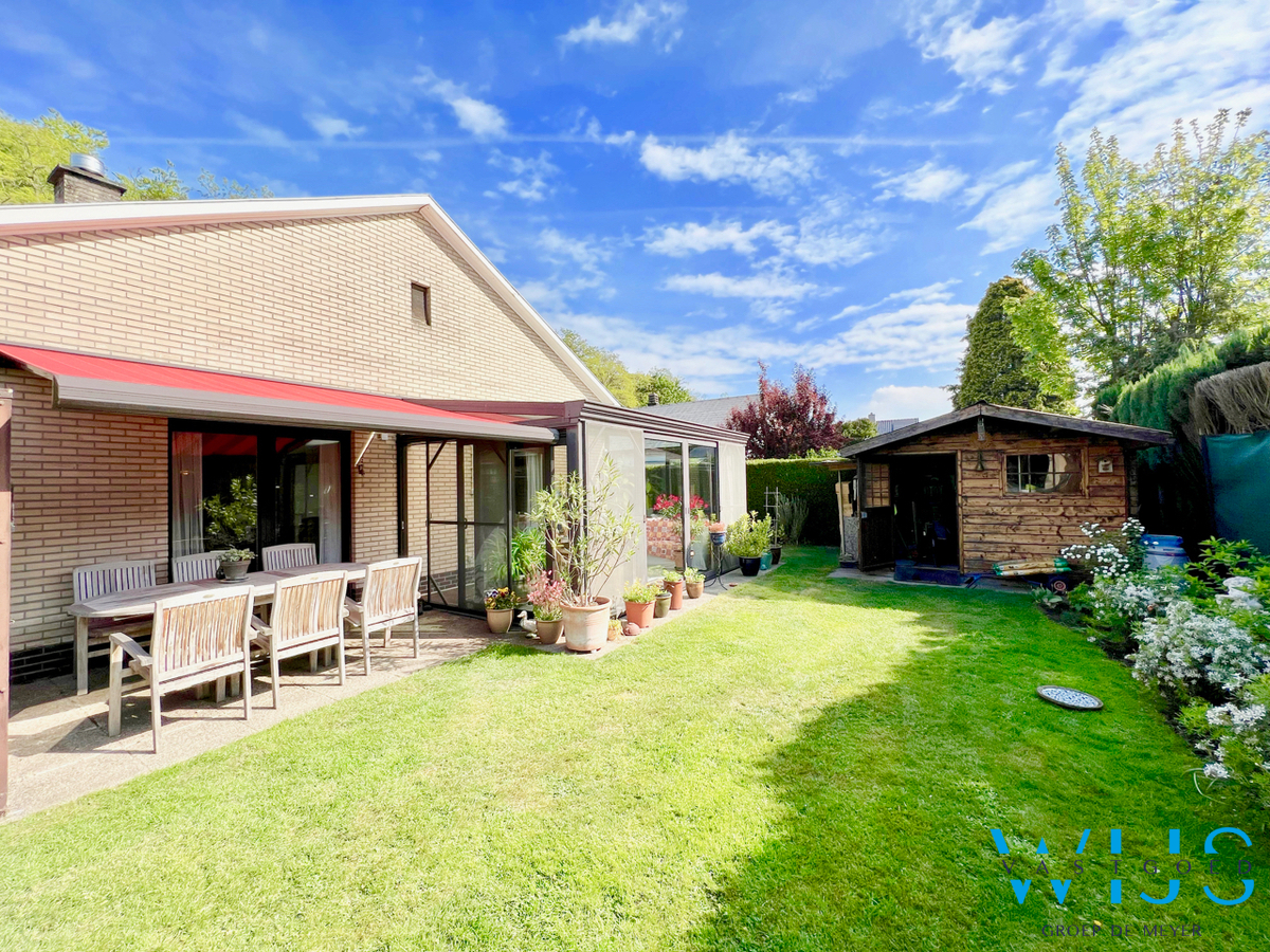 Mooie bungalow op een toplocatie te Evergem ! 