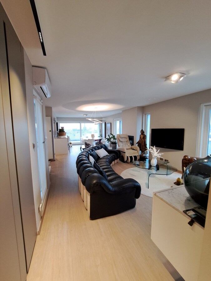 Parfois une image vaut plus qu'un long discours....offrez vous cette vue! 