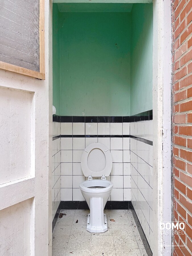 Ruimte, en mogelijkheden op toplocatie in Kermt 