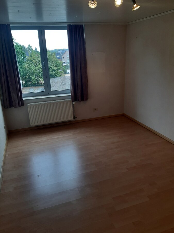 Ruim wonen (> 130 m²) op de tweede verdieping. 