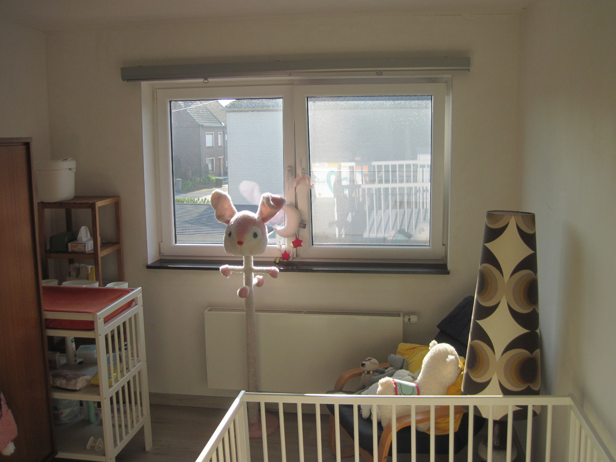 Ruime, energiezuinige gezinswoning met aangename tuin. 