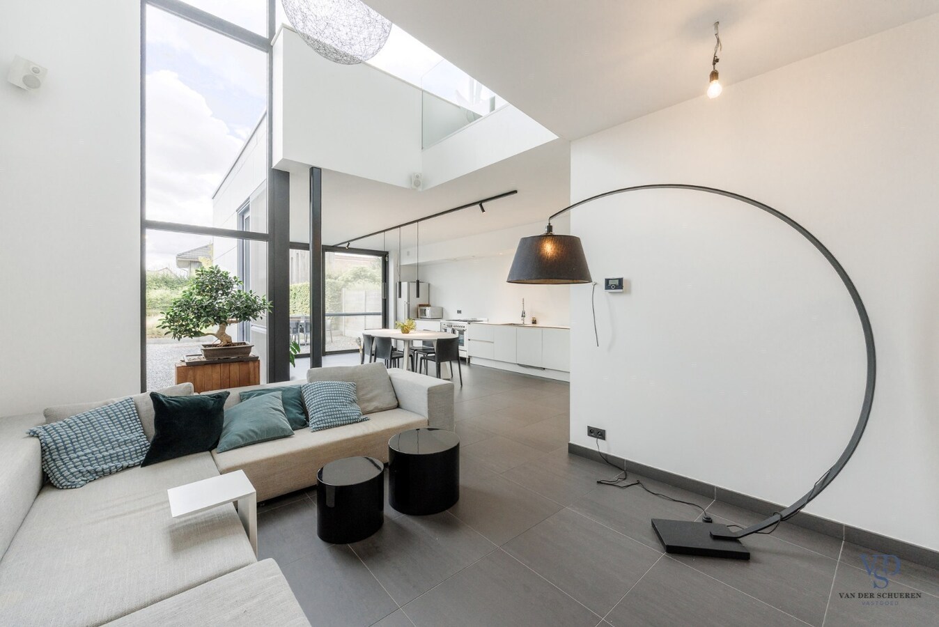 Moderne, energiezuinige (EPC label A) vernieuwbouw 