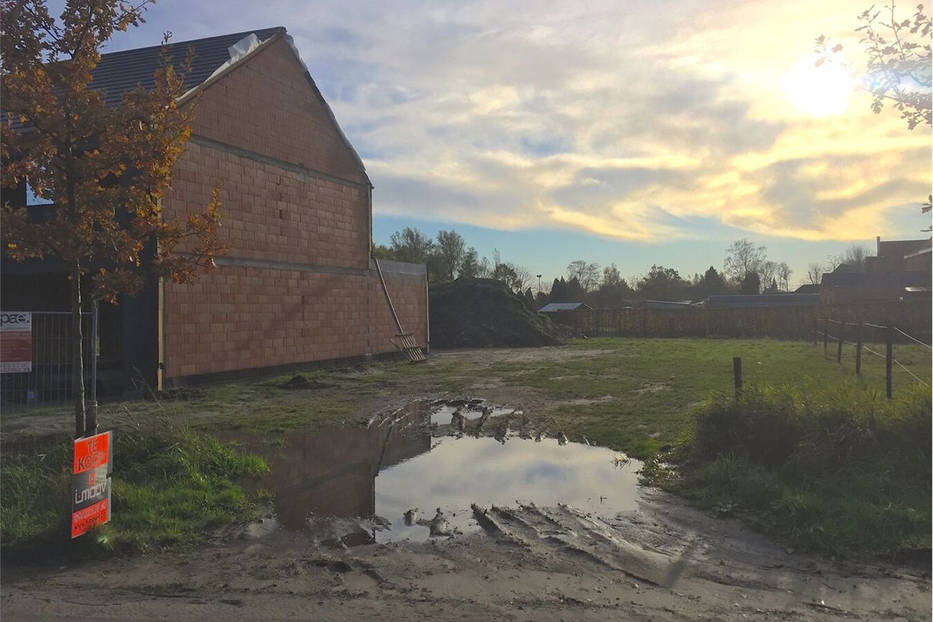 Verkocht grond - Waasmunster