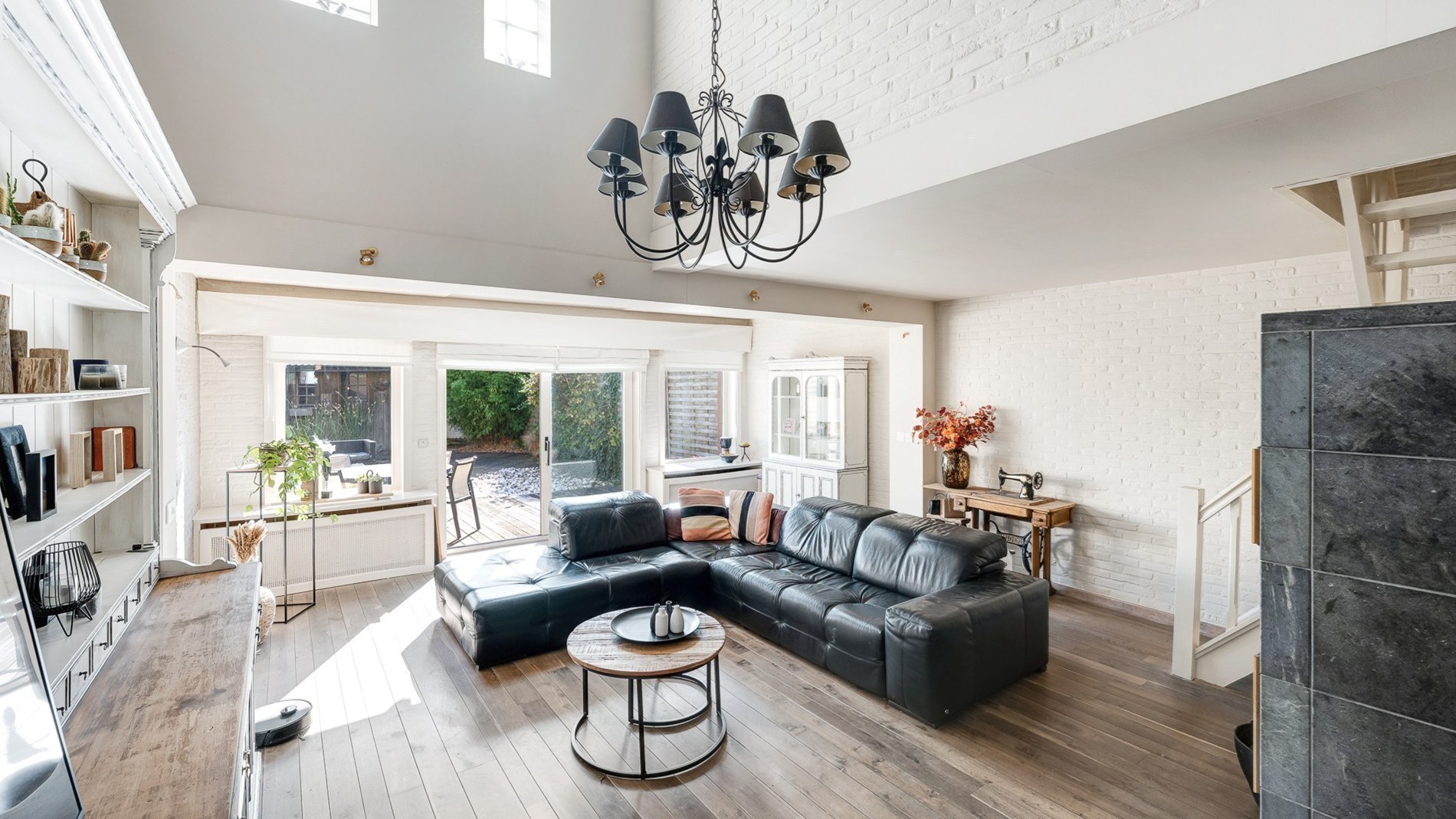 Maison familiale prête à emménager à distance de marche de la gare et de la digue de Heist (avec possibilité d'acheter un garage attenant) 