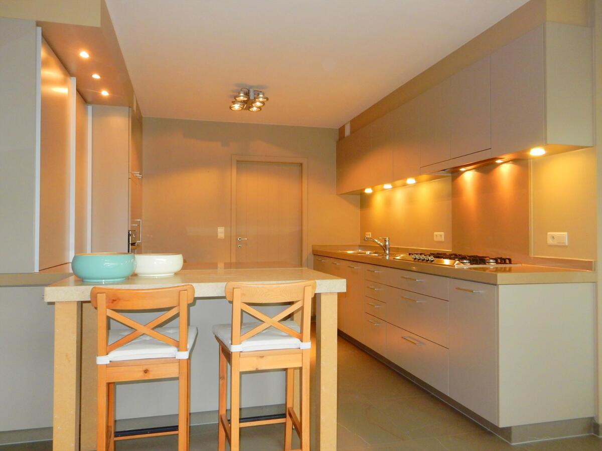 Prachtige recente villa te Aartrijke 