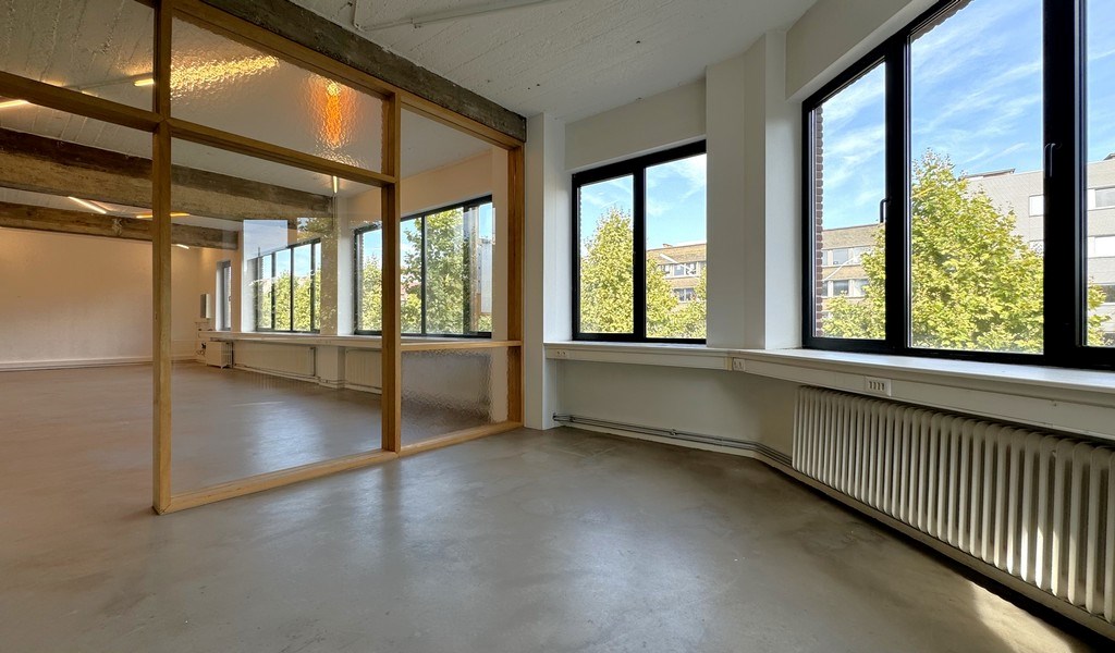 Loftkantoren te huur vlakbij Eilandje in Antwerpen