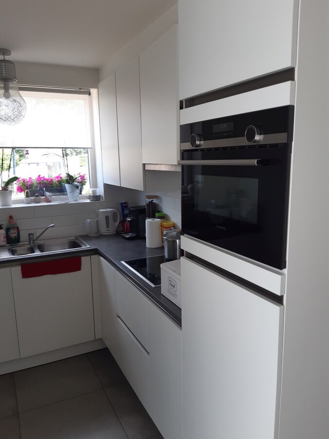 Half open (160 m²) met zonnepanelen ! 