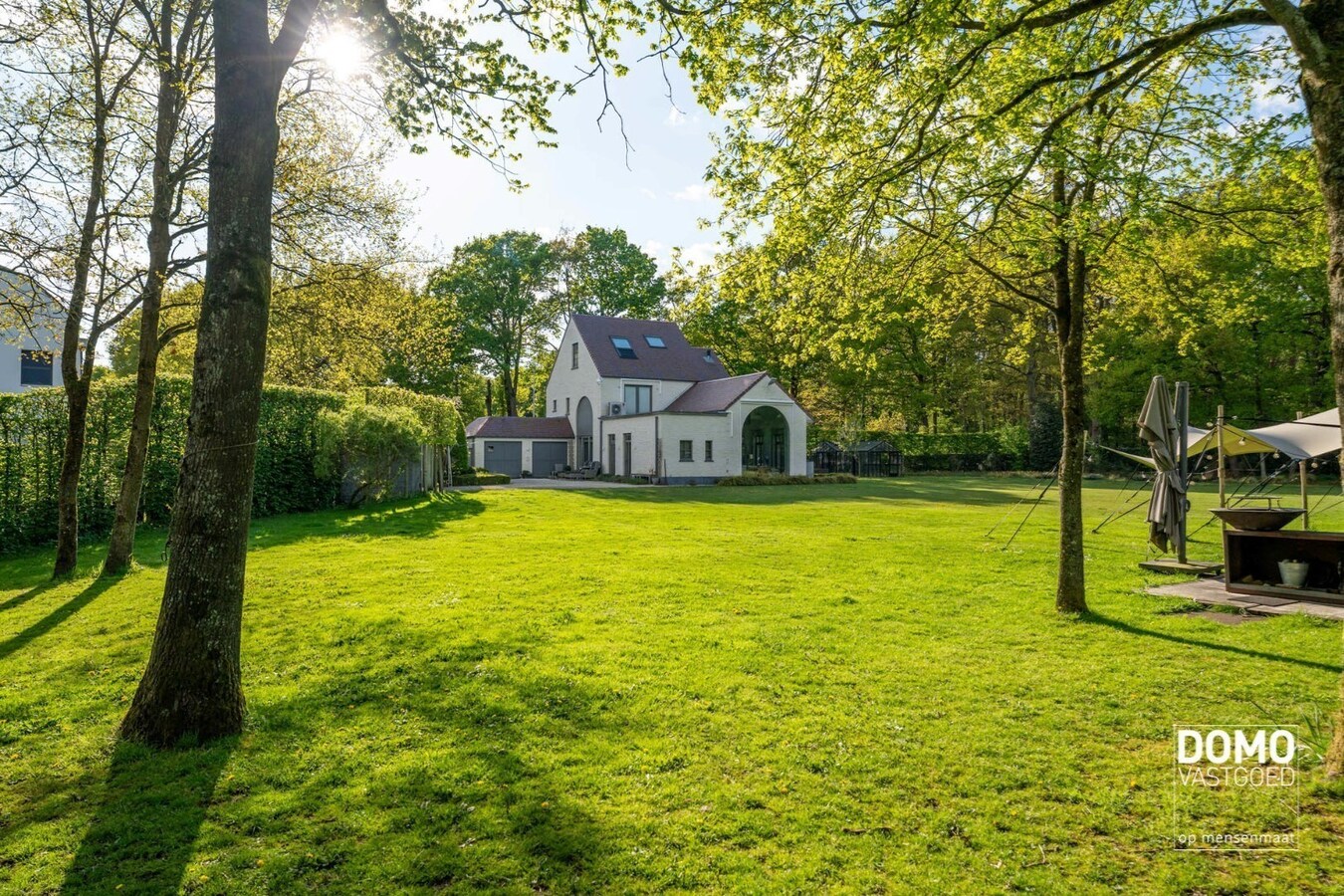 Exclusieve villa, zeer rustig gelegen, aan de groene bossen van Bolderberg. 