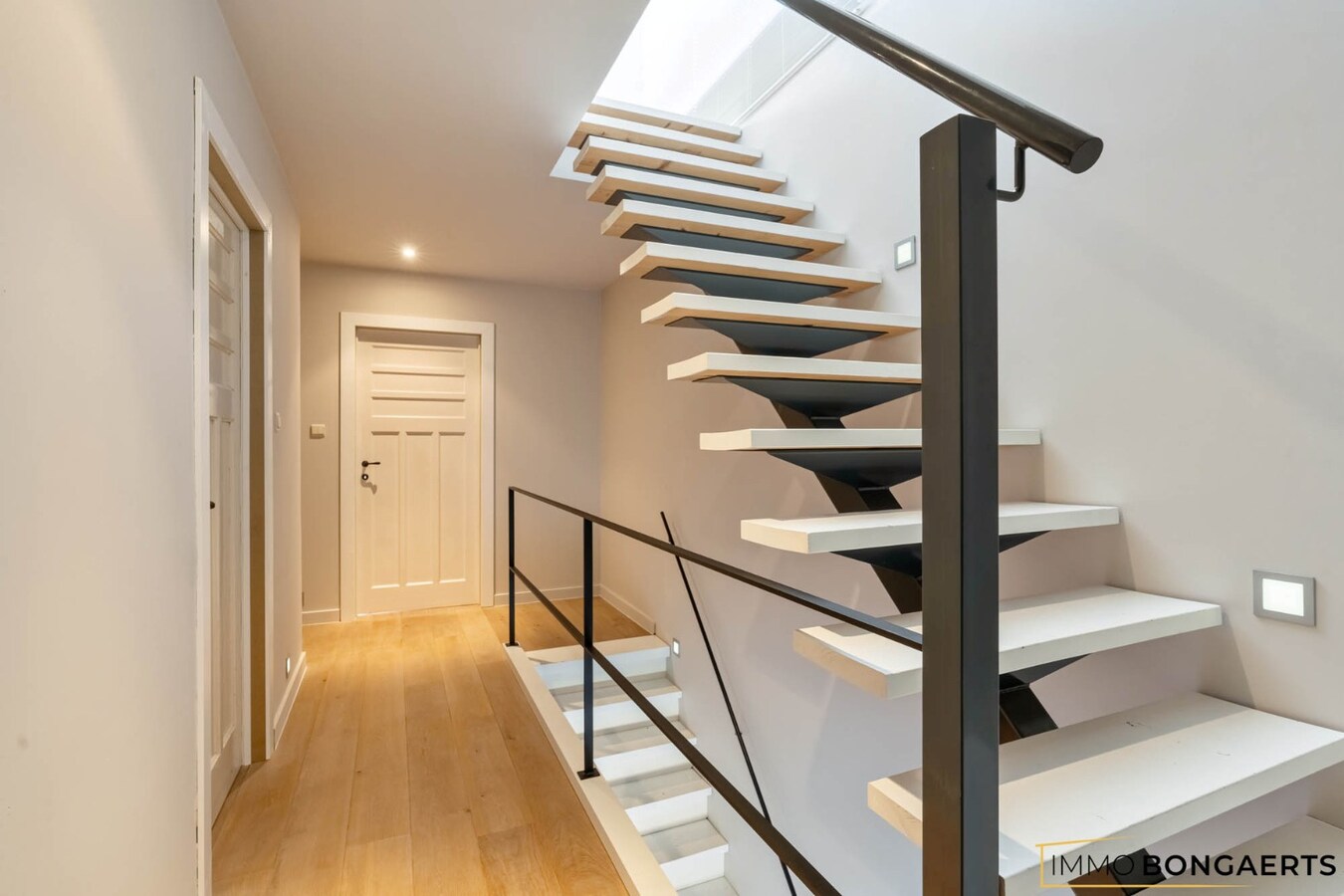 Gerenoveerde woning op een ruim perceel in Opglabbeek 