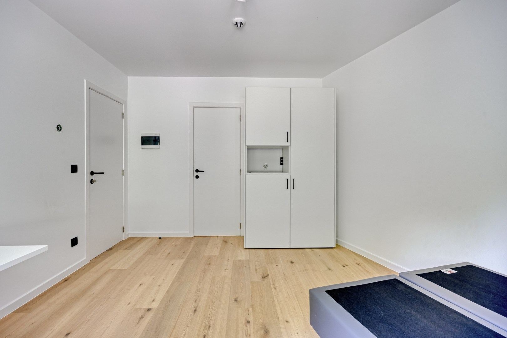 Volledig gerenoveerde studentenkamer in residentie met 29 studentenkamers met eigen sanitair en terras in hartje Leuven - EPC label A! 