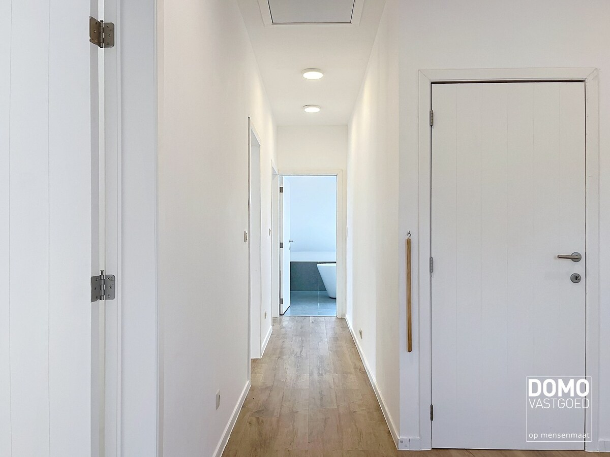 MODERNE NIEUWBOUWWONING MET 3 SLAAPKAMERS TE KORTENAKEN 