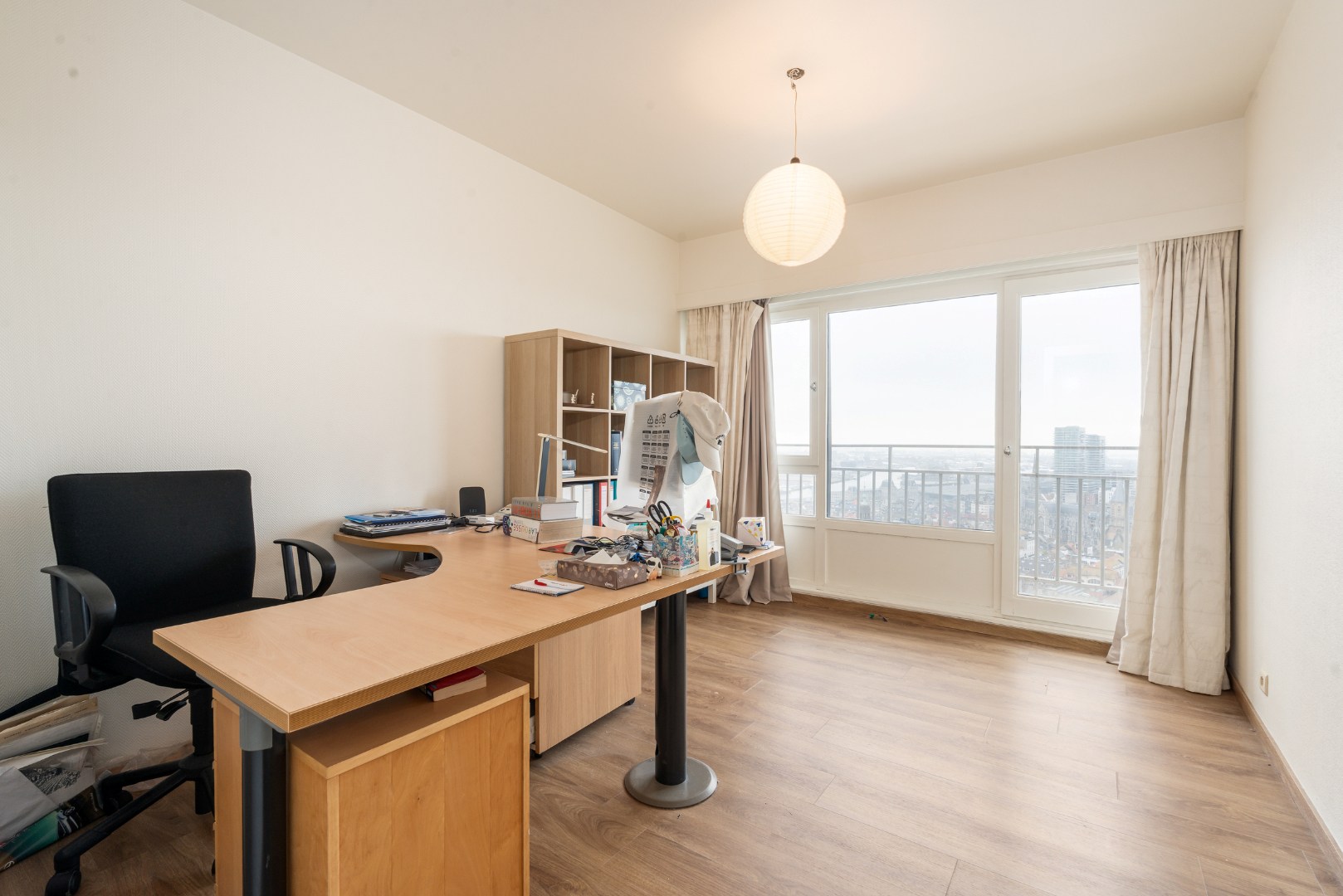 APP. 4 CHAMBRES DANS LE CENTRE AVEC VUE PANORAMIQUE SUR LA MER ET LA VILLE 