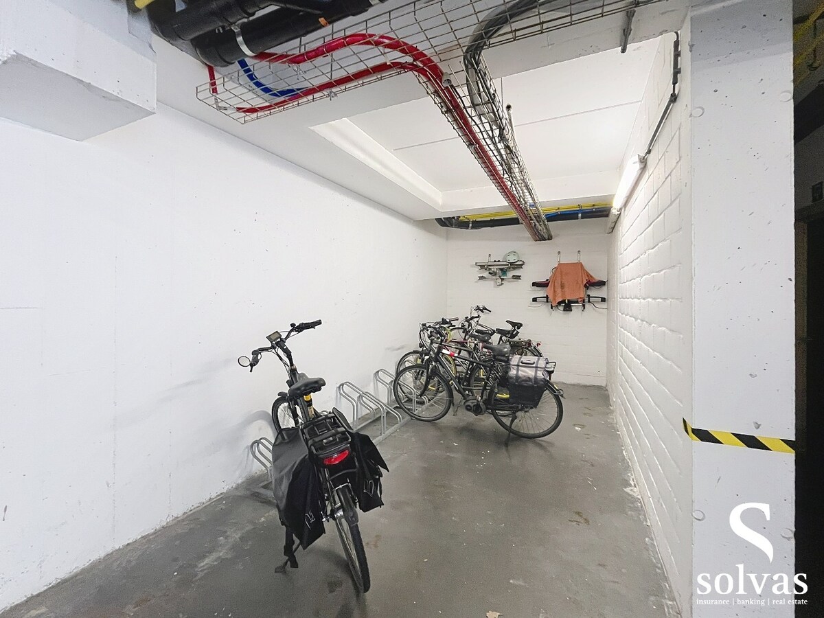 Ruim prachtig appartement met terras, garage en 2 slaapkamers &amp; dressing in Aalter - 125.00m² bewoonbare oppervlakte 