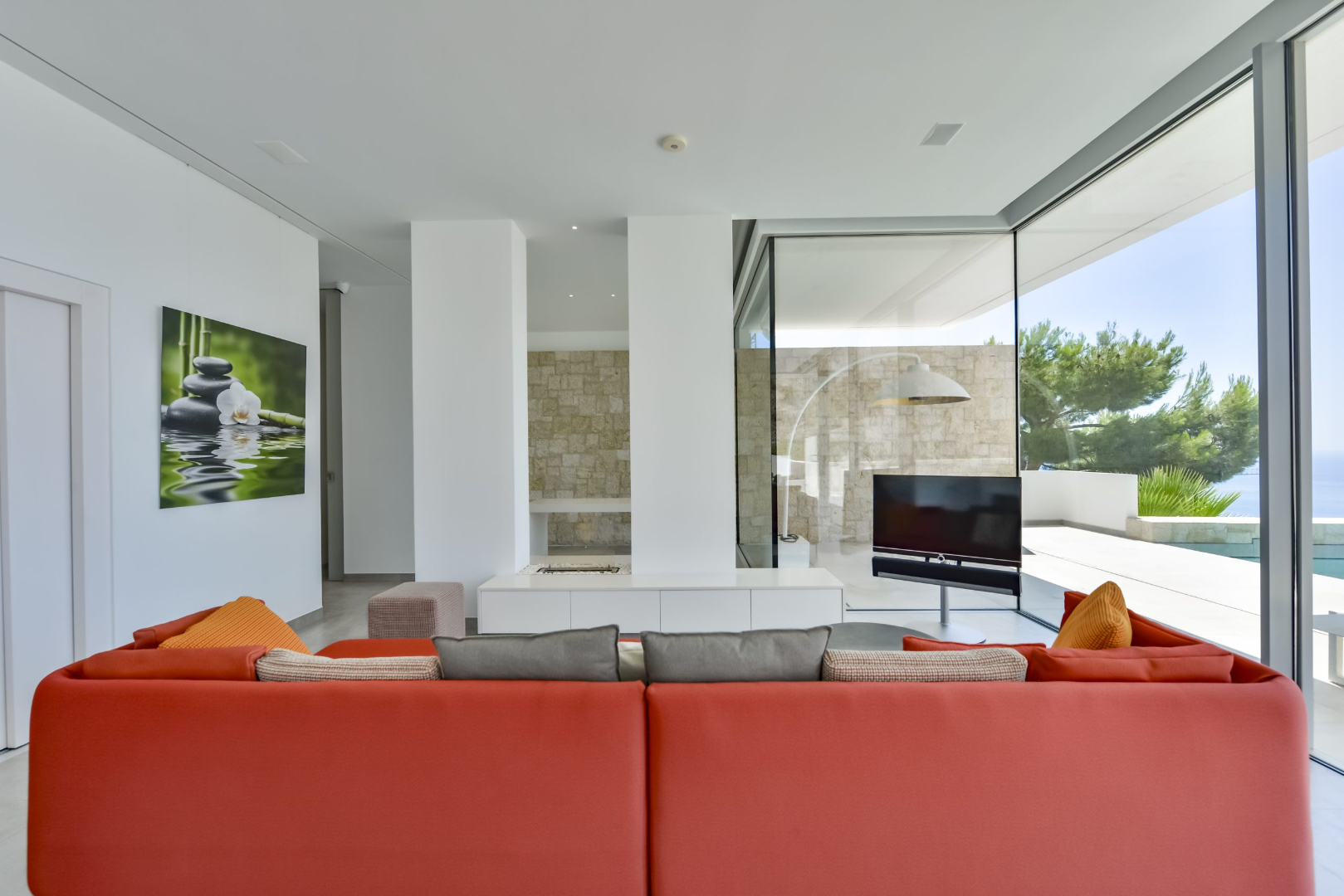 Luxe architectenvilla in Mascarat – Altea met panoramisch zeezicht en extra bouwgrond 