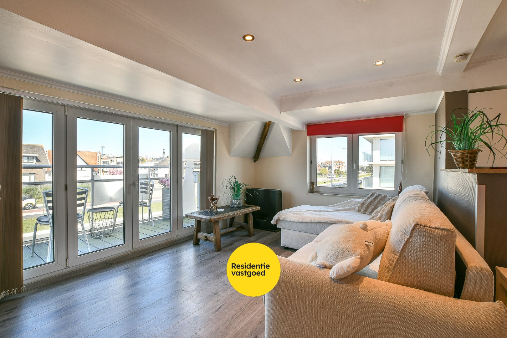 Ruime woning op toplocatie - vlakbij centrum, strand &amp; zee! 