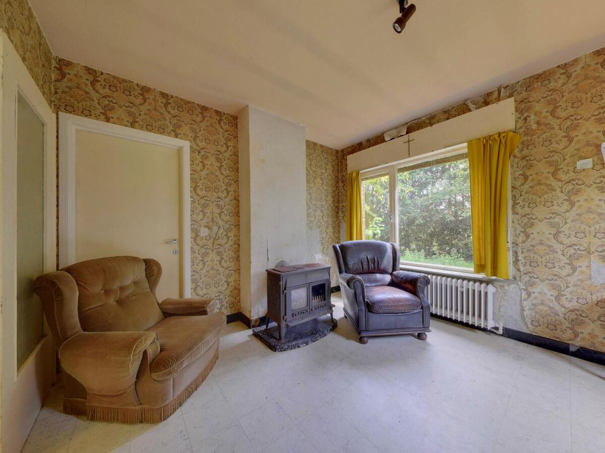 Te renoveren woning op prachtig groene ligging 