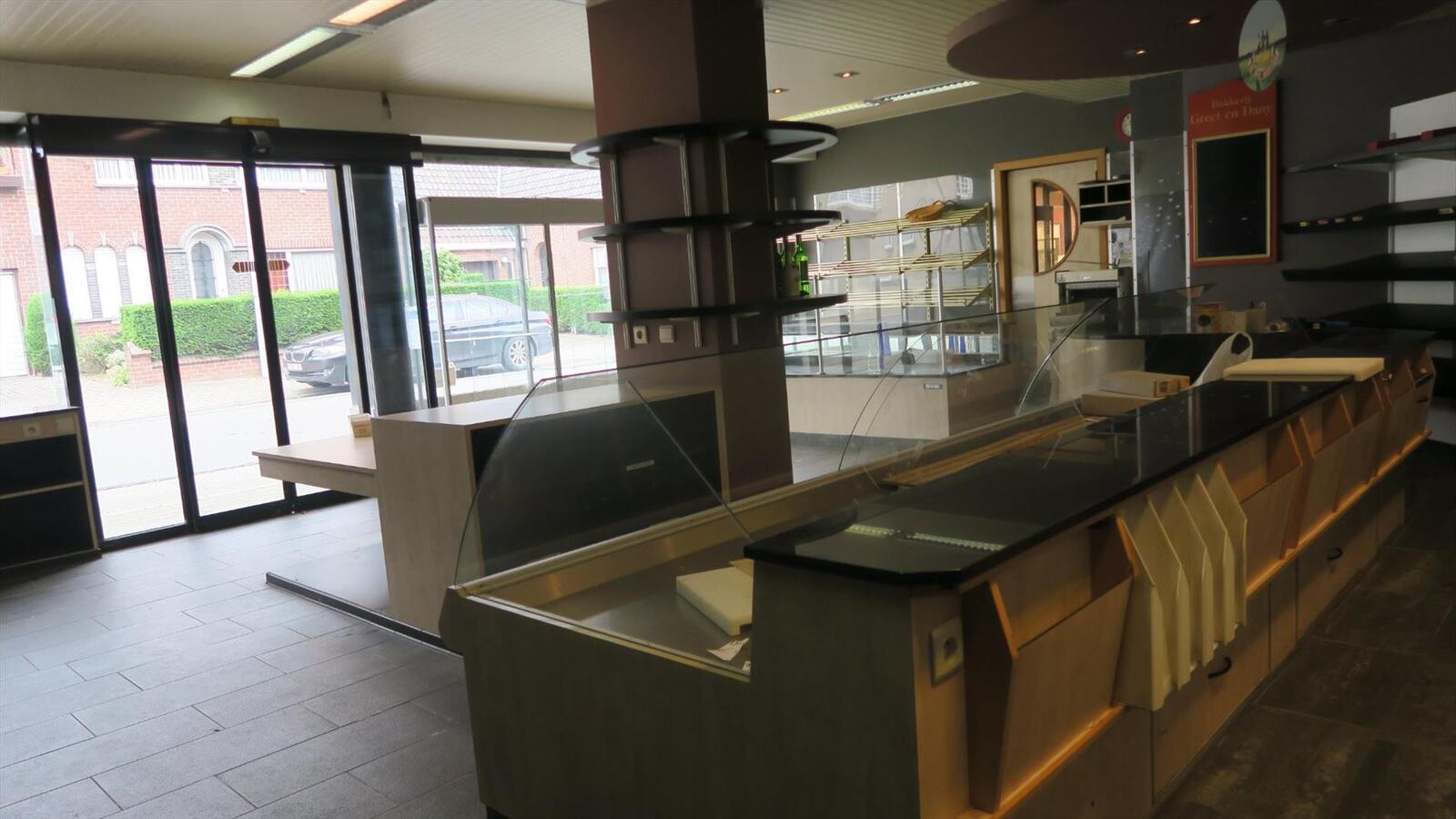 Commercieel gelegen, voormalige bakkerij in het Centrum van Klerken 