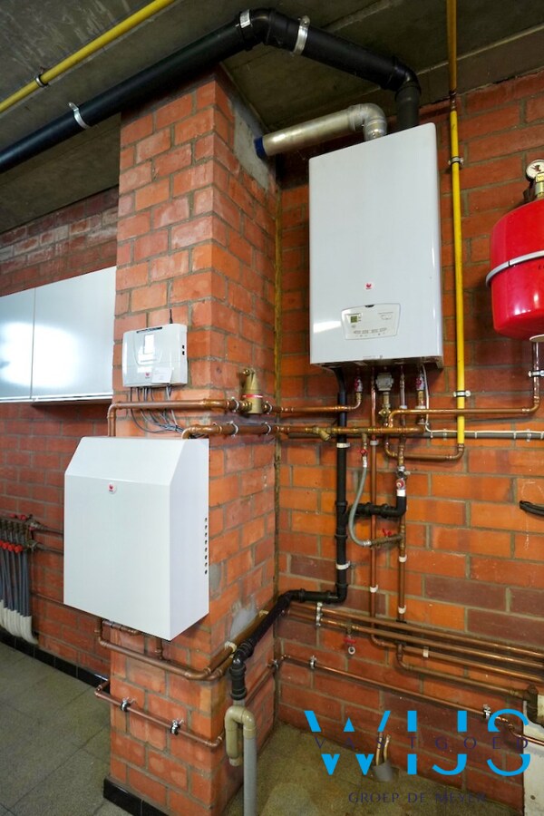 WIJS woonhuis op ideaal perceel van 738m² te Rieme ! 