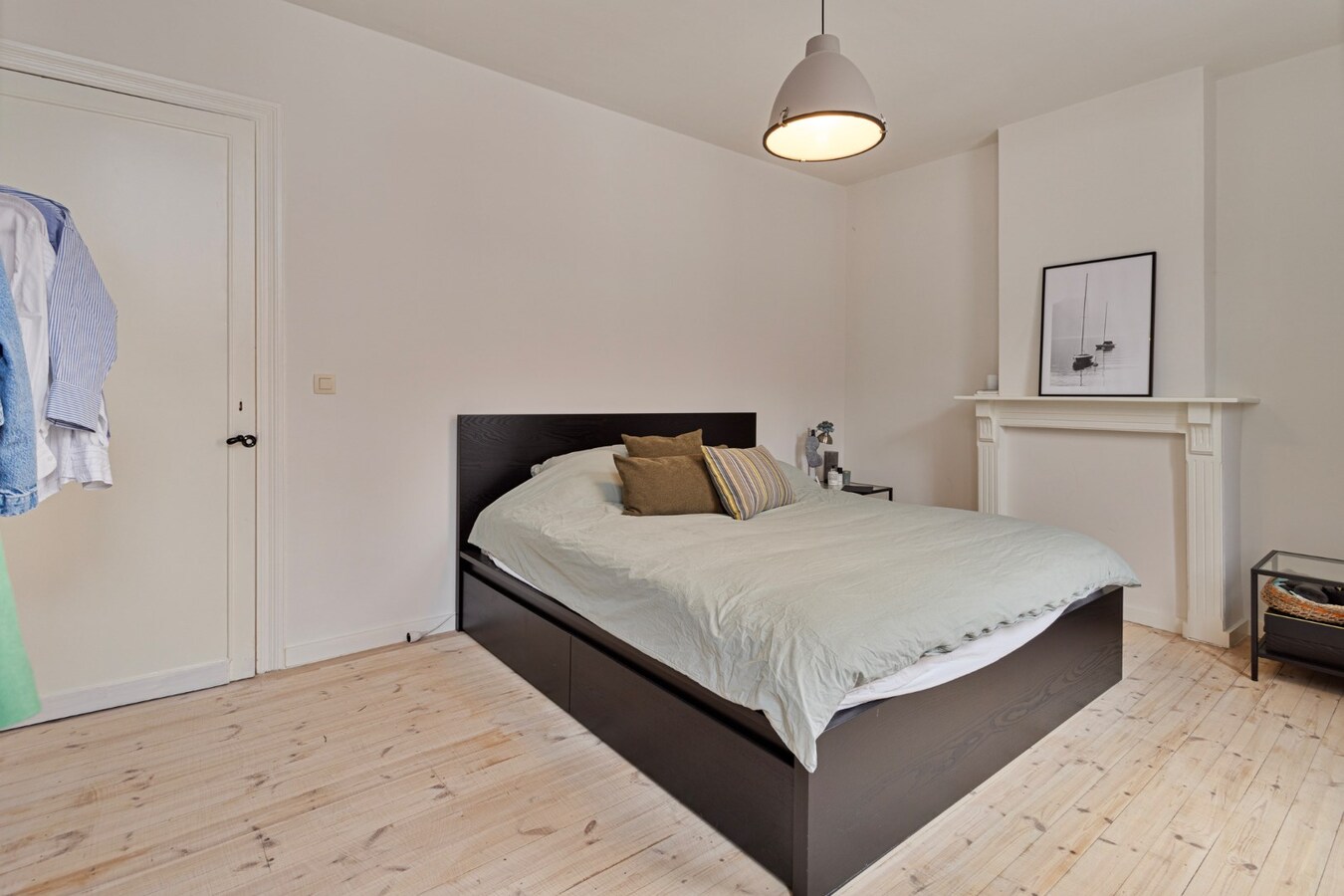 Volledig gerenoveerde en instapklare burgerwoning - 3slpks 