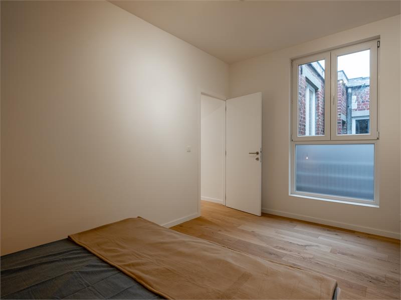 Volledig gerenoveerd appartement met 3 slaapkamers 