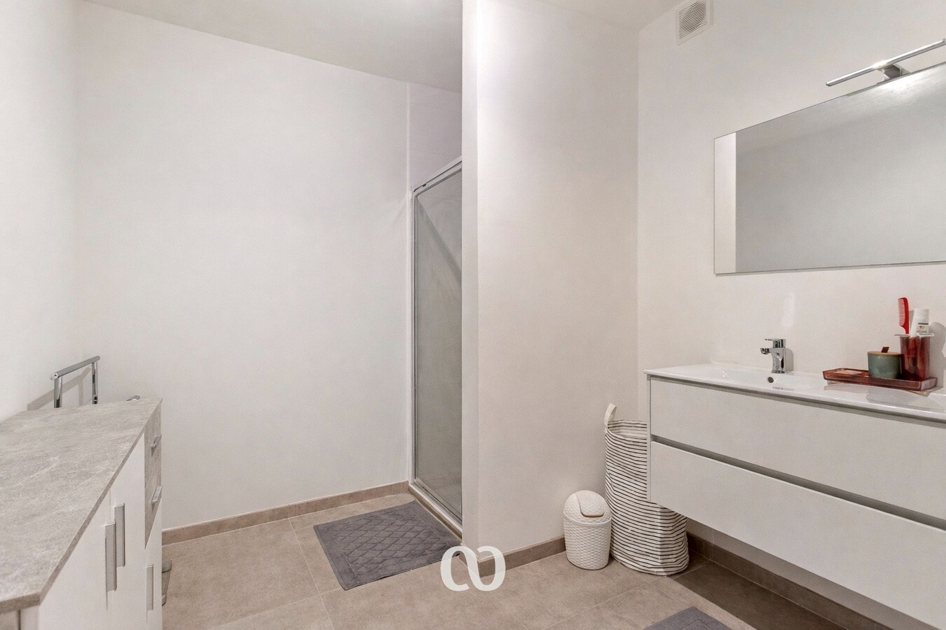 Zeer ruim appartement met twee slaapkamers in Oudenaarde 