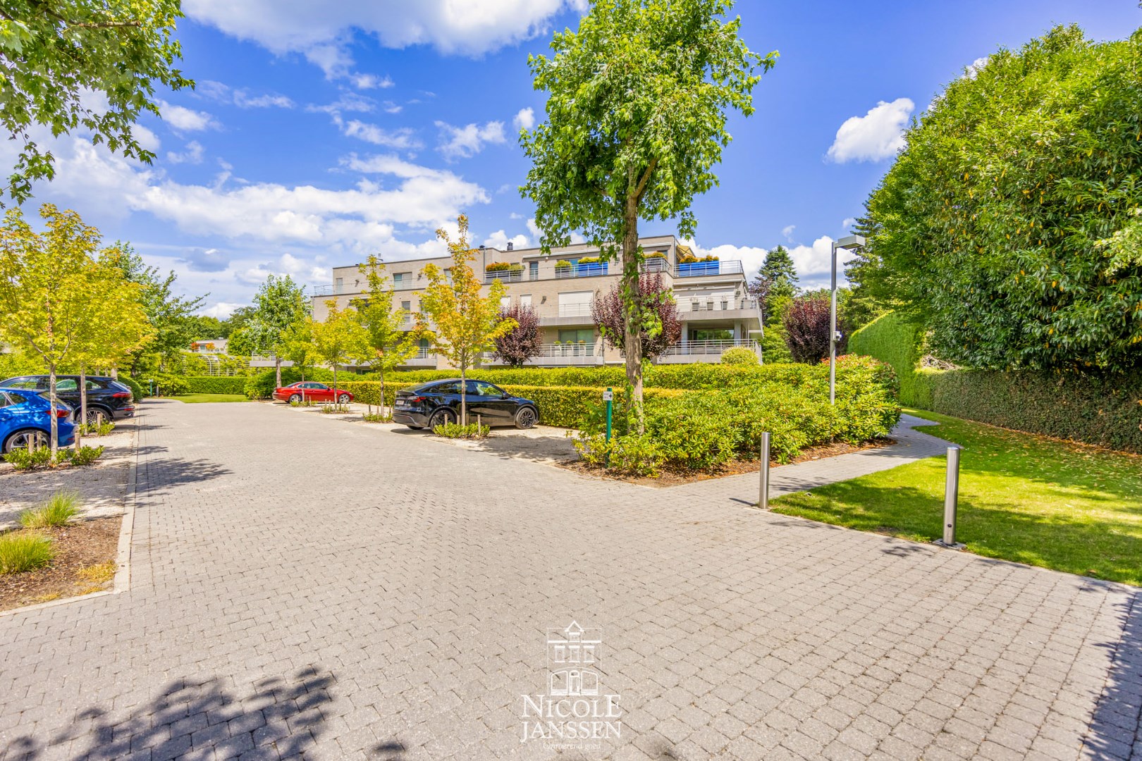 Prachtig gelijkvloers appartement 