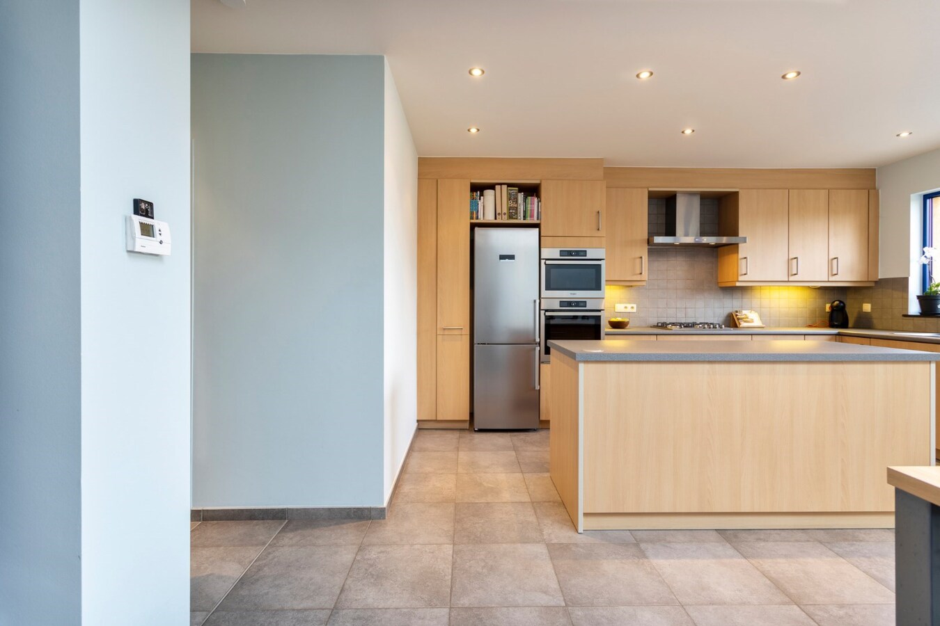 Instapklare burgerwoning met prachtige tuin - 4 slpks 