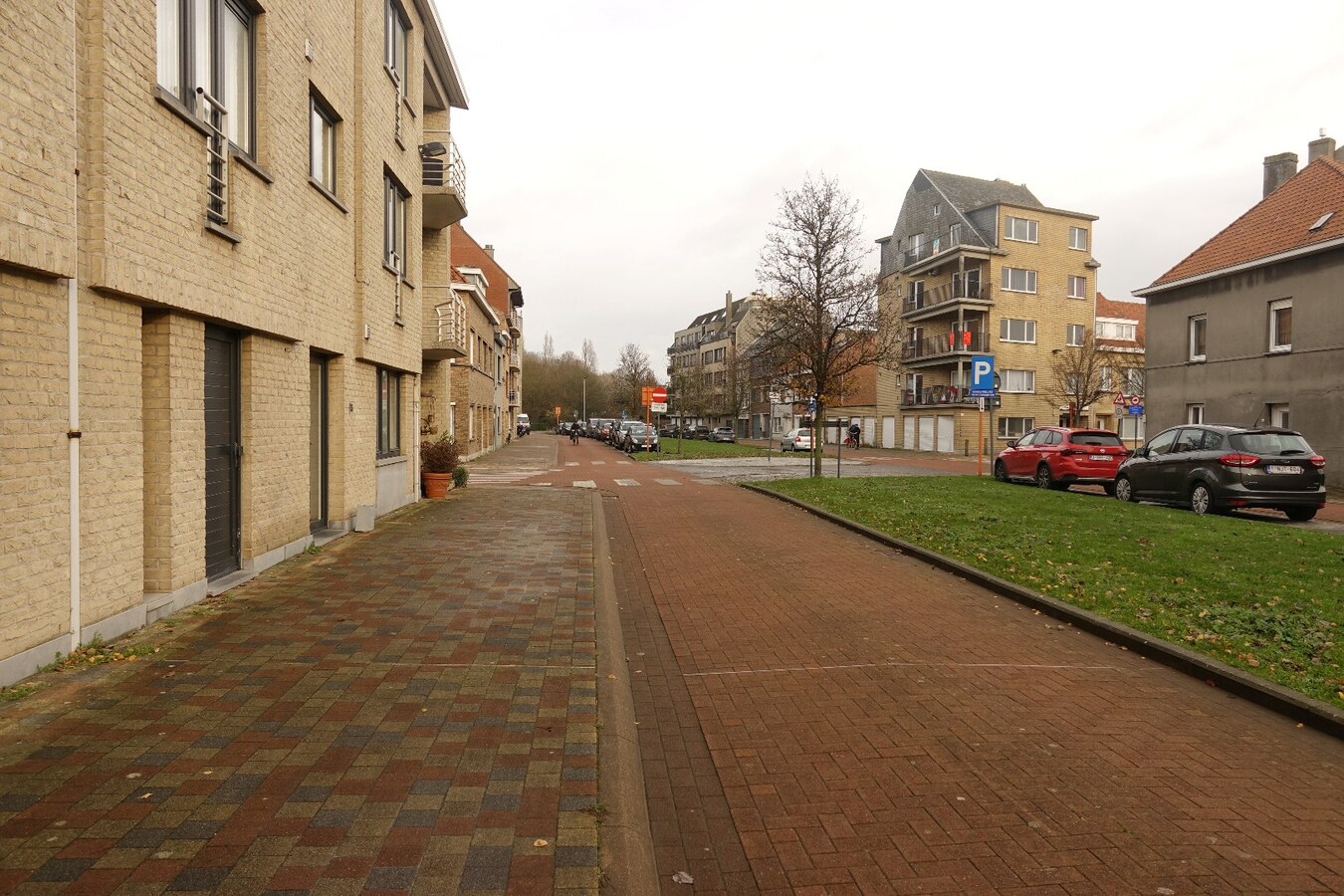 Appartement met 2 slaapkamers te huur. 