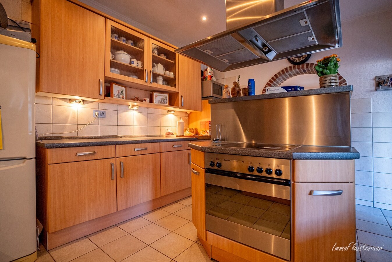 Charmante tweegezinswoning met paardenstallen op ca. 20 are in Bilzen 