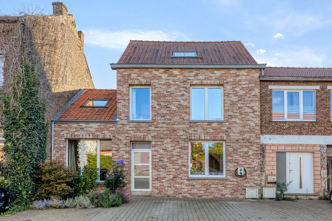 Woning met tuin en 3 slaapkamers in Neerheylissem 