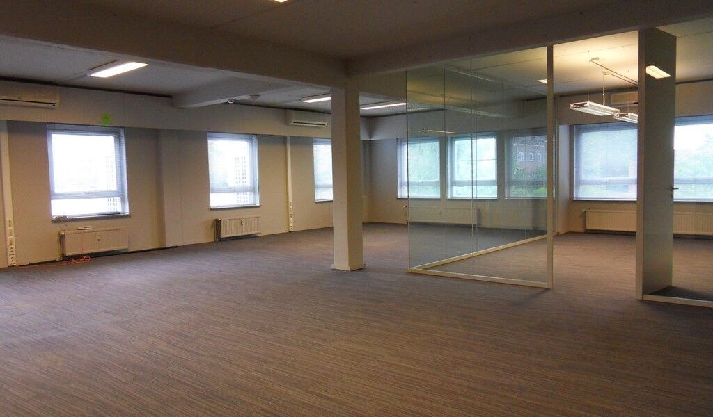 Kantoren te huur op wandelafstand van St-Pietersstation Gent