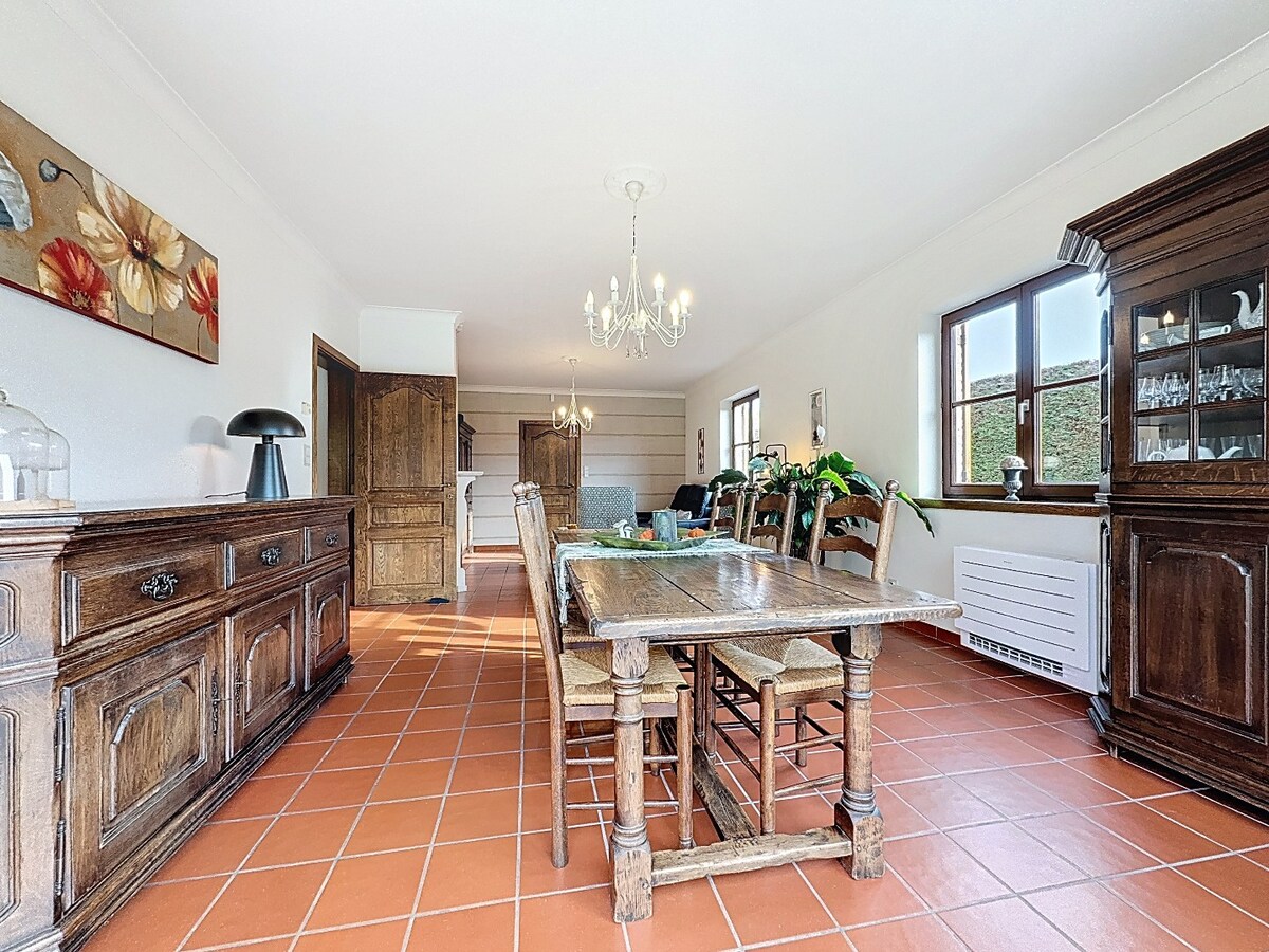 Energiezuinige (EPC 47) en instapklare OB op uitstekende ligging te Mere 